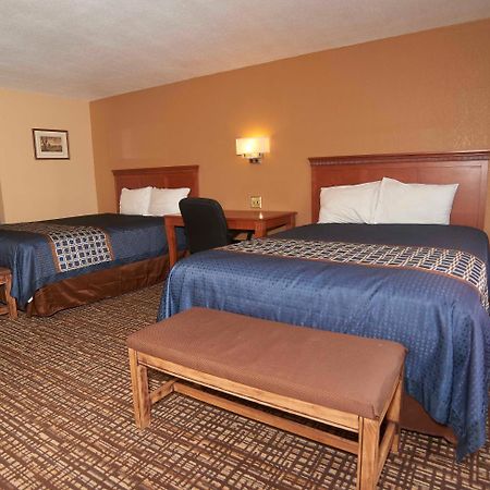 New World Inn Barre Extérieur photo