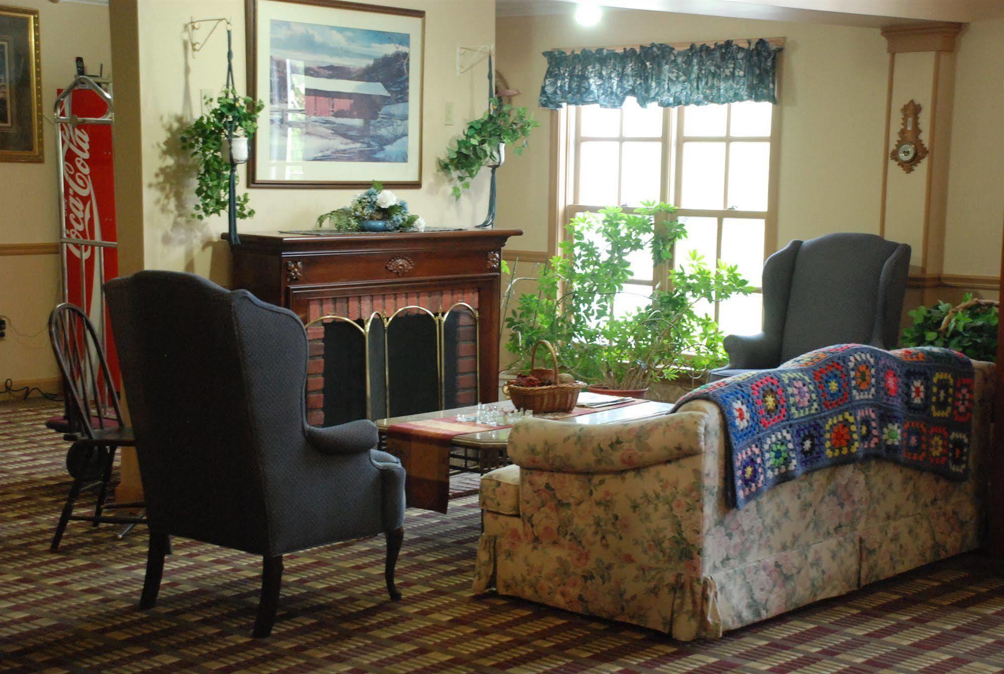New World Inn Barre Extérieur photo