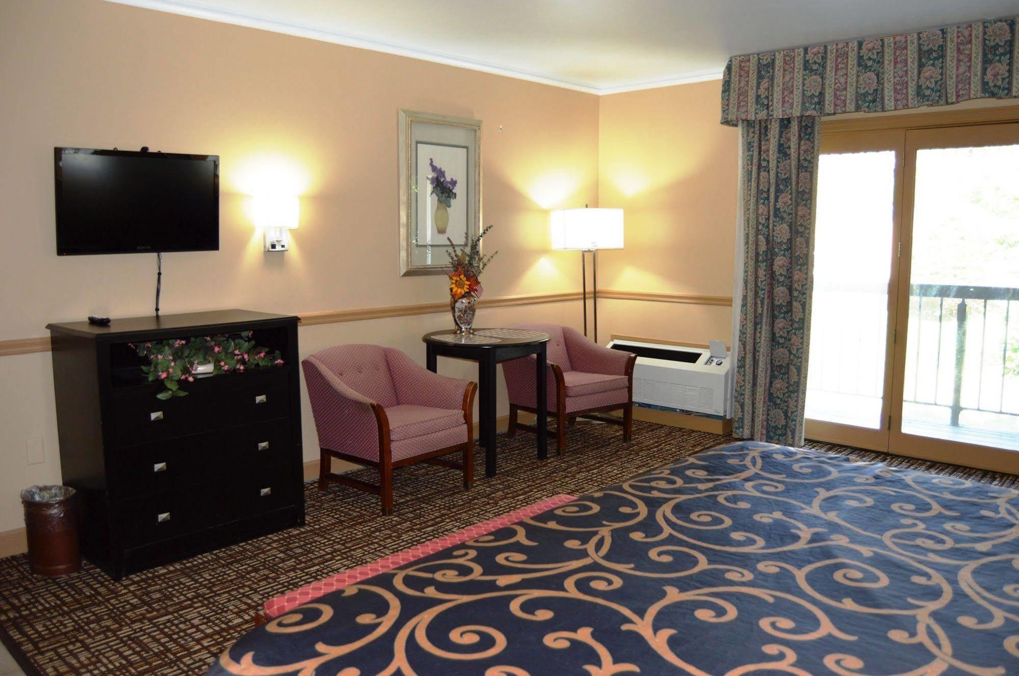 New World Inn Barre Extérieur photo