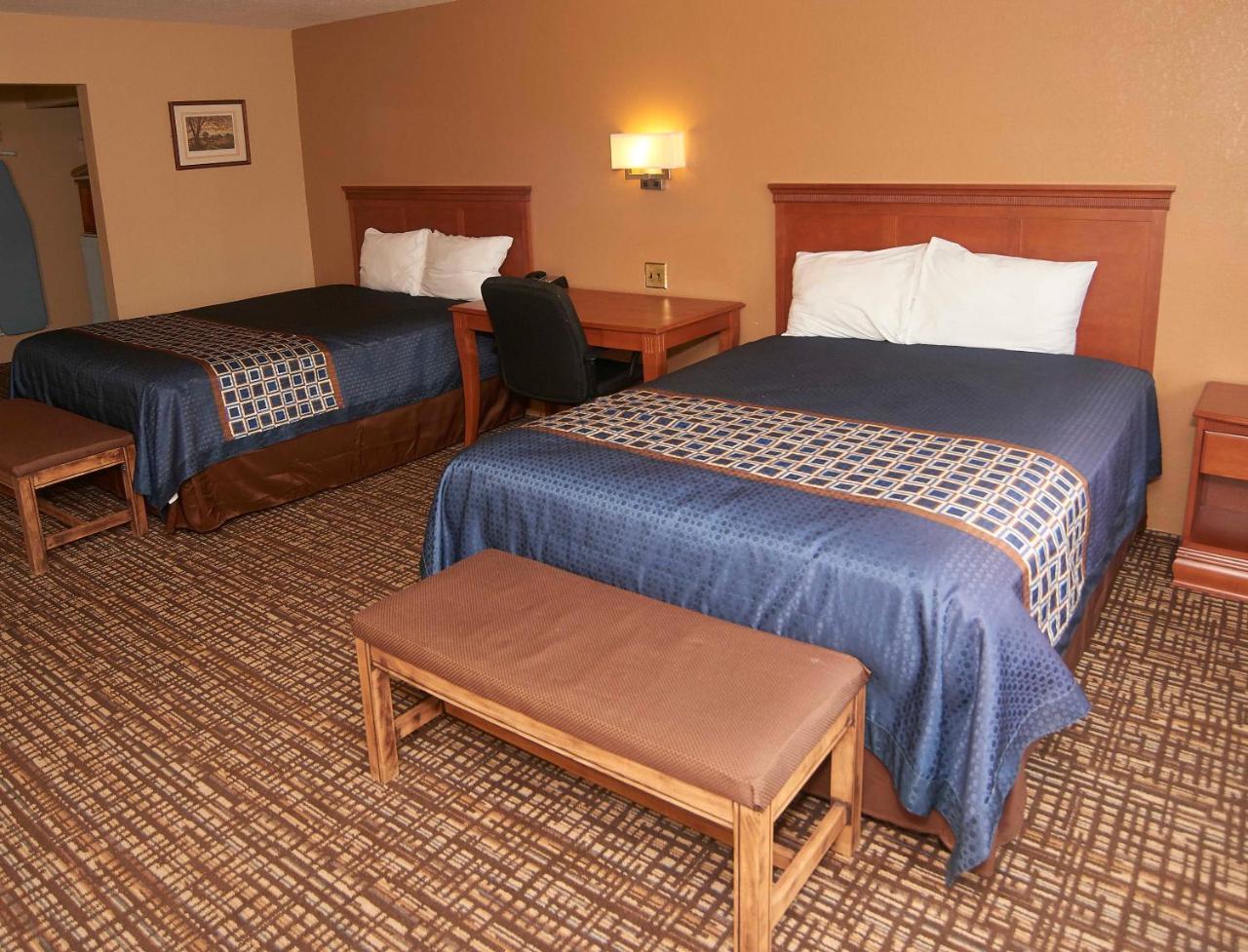 New World Inn Barre Extérieur photo