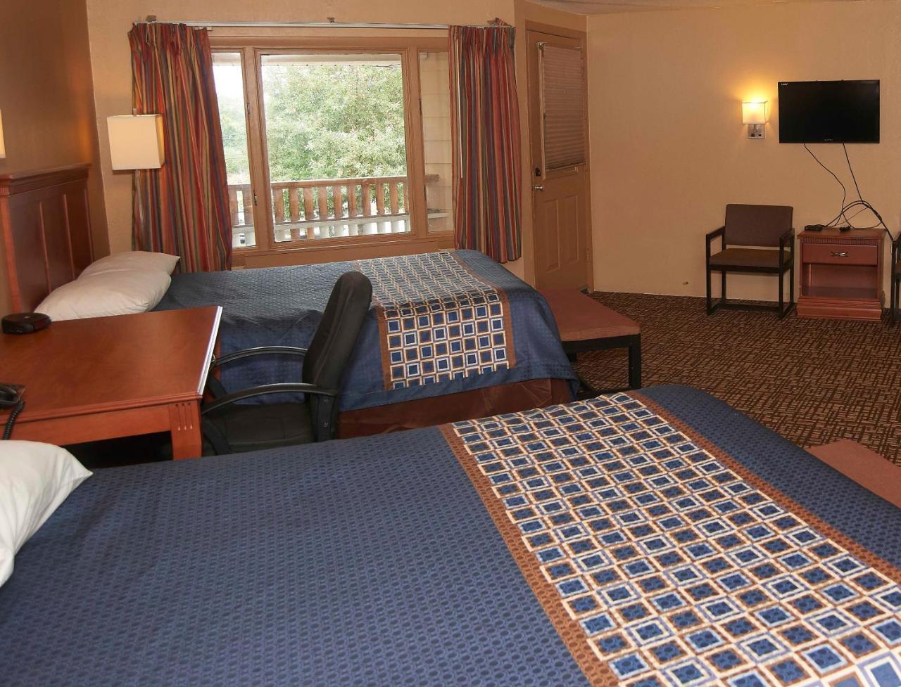 New World Inn Barre Extérieur photo
