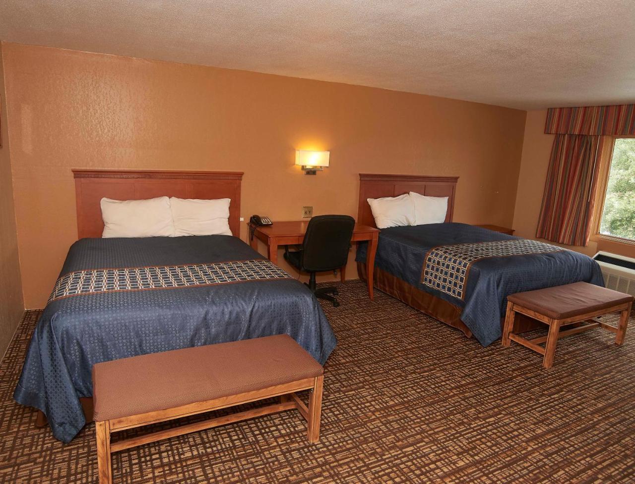 New World Inn Barre Extérieur photo